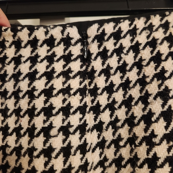 J. Crew 100% Wool Houndstooth Mini Skirt | Size P8 Petite Size 8 Vintage - Picture 6 of 9
